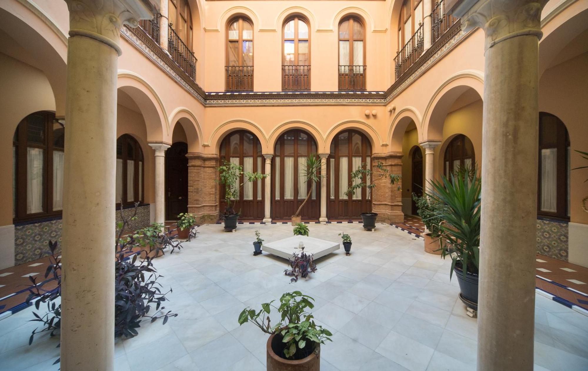 Exclusive Triplex With Private Terrace Leilighet Sevilla Eksteriør bilde