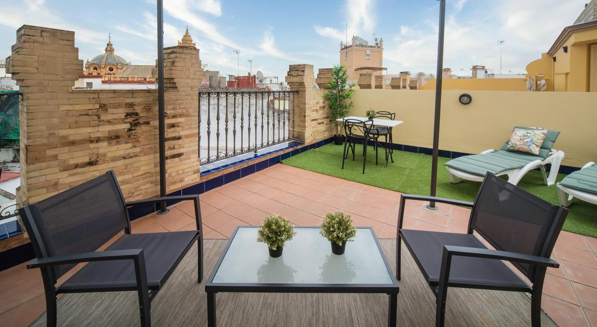 Exclusive Triplex With Private Terrace Leilighet Sevilla Eksteriør bilde