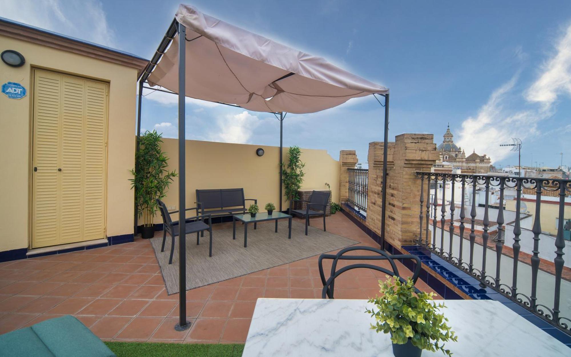 Exclusive Triplex With Private Terrace Leilighet Sevilla Eksteriør bilde