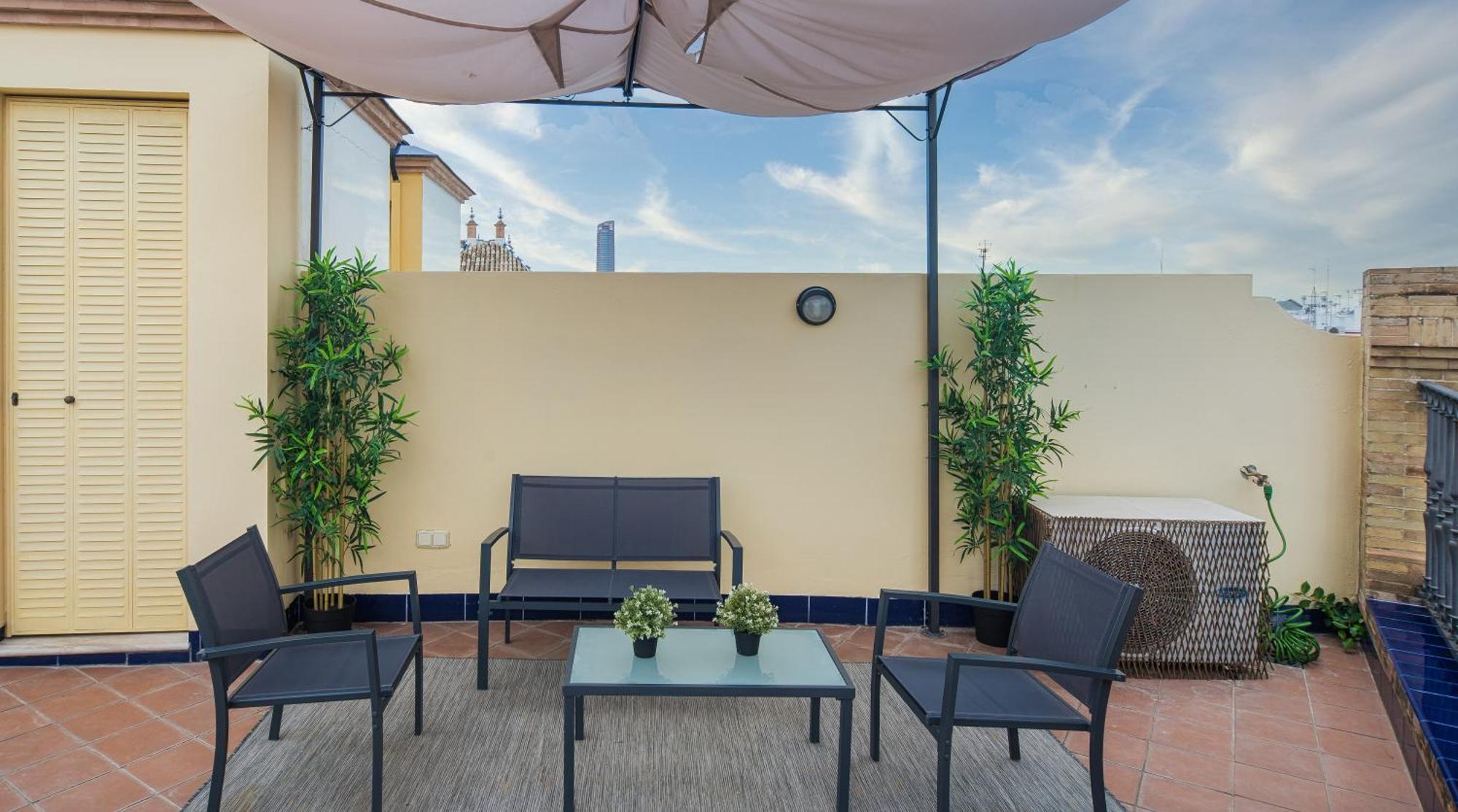 Exclusive Triplex With Private Terrace Leilighet Sevilla Eksteriør bilde